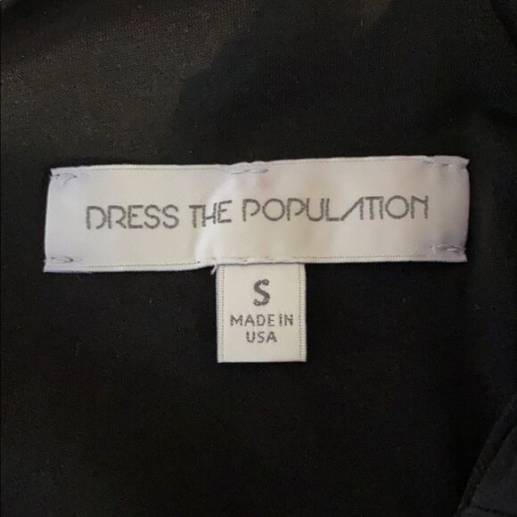 Dress the Population Lola Sequin Body-Con V-Back Long Sleeve Cocktail Dress - Picture 5 of 6